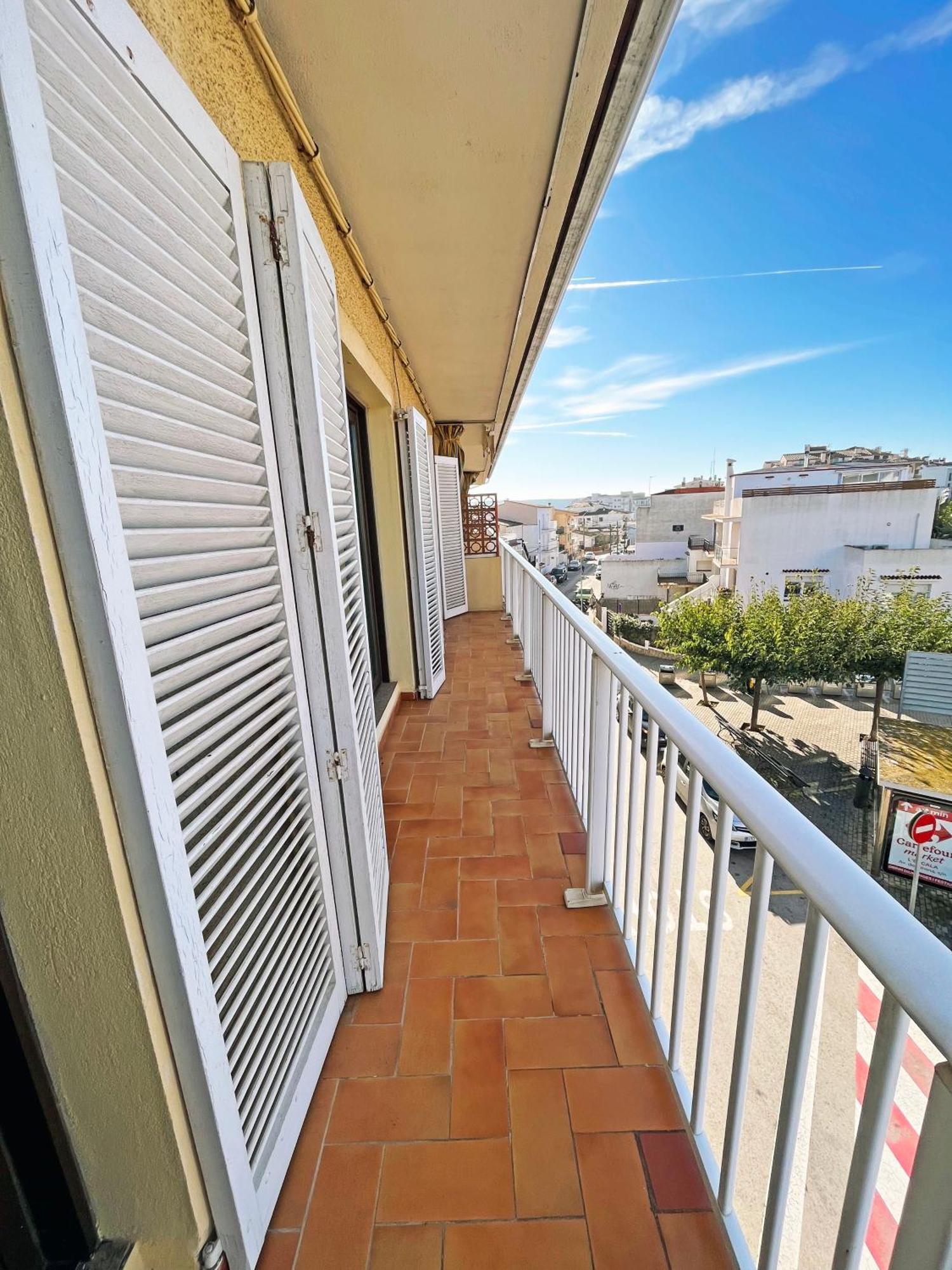 Con Gran Terraza En El Centro Appartement L' Escala